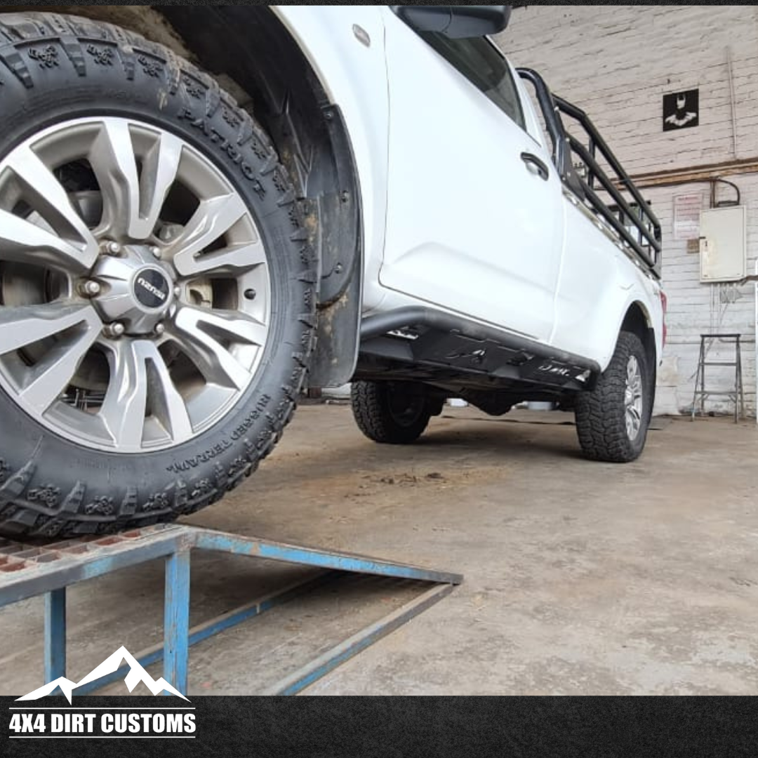 Isuzu D-Max Gen7 (2022 – current) Rock sliders