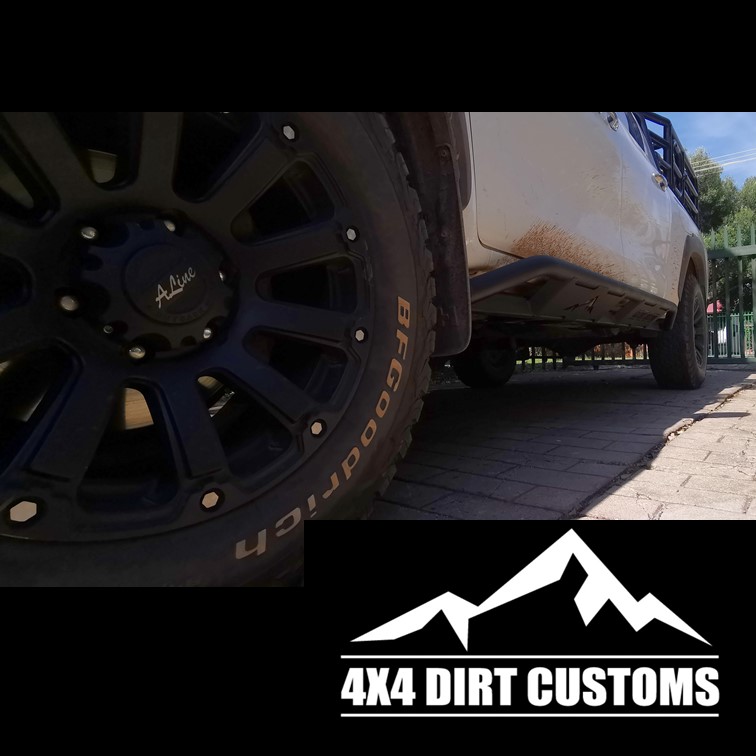 Toyota Hilux GD6 2016-2020 Rock Slider (set) (Black)